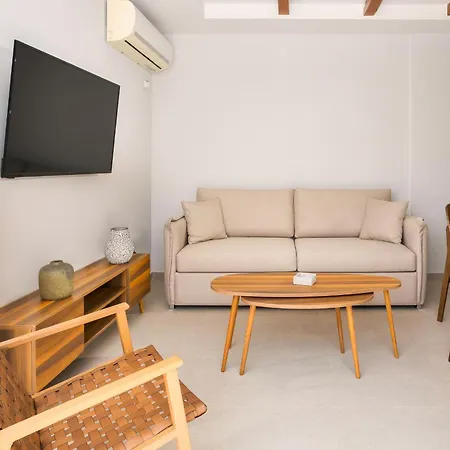 Stefi Villa Anópolis